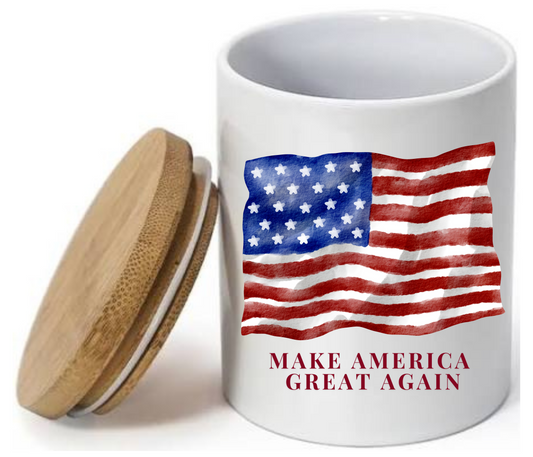 Patriotic American Flag Candle – 9oz Custom Soy Wax Candle with “Make America Great Again” Design